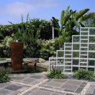 Outdoor Free-standing Glass Block Wall