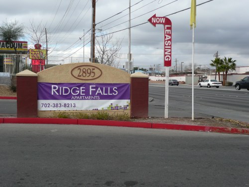 Ridge Falls Sign